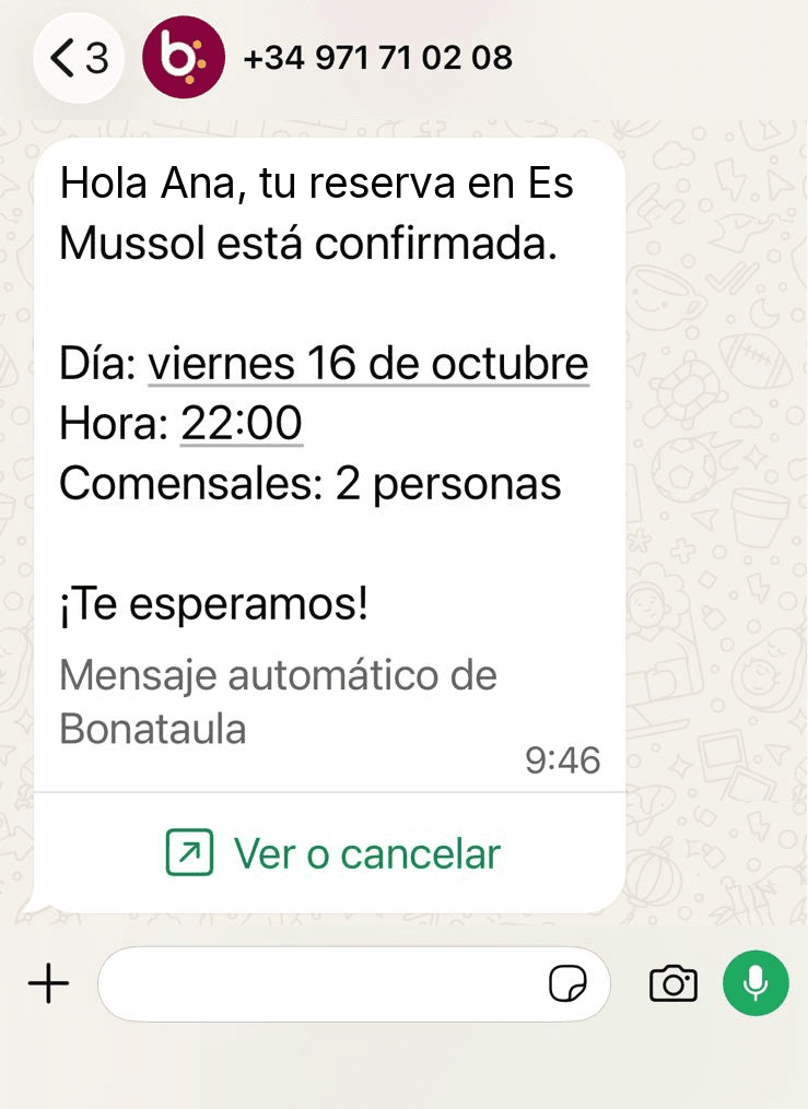 Mensaje de WhatsApp de Bonataula confirmando una reserva en Es Mussol con día, hora, comensales y botón Ver o cancelar