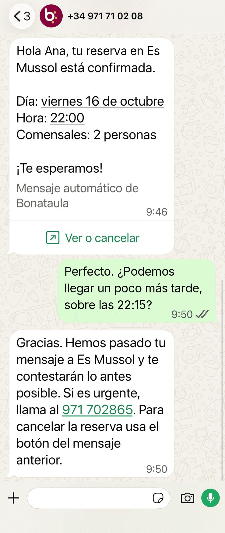 Conversación de WhatsApp: el cliente responde a la confirmación y Bonataula le indica que el restaurante le contestará